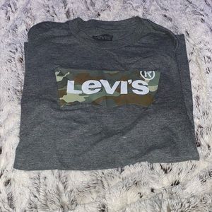 Levi shirt